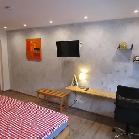 Bergwiesnblick 公寓 *